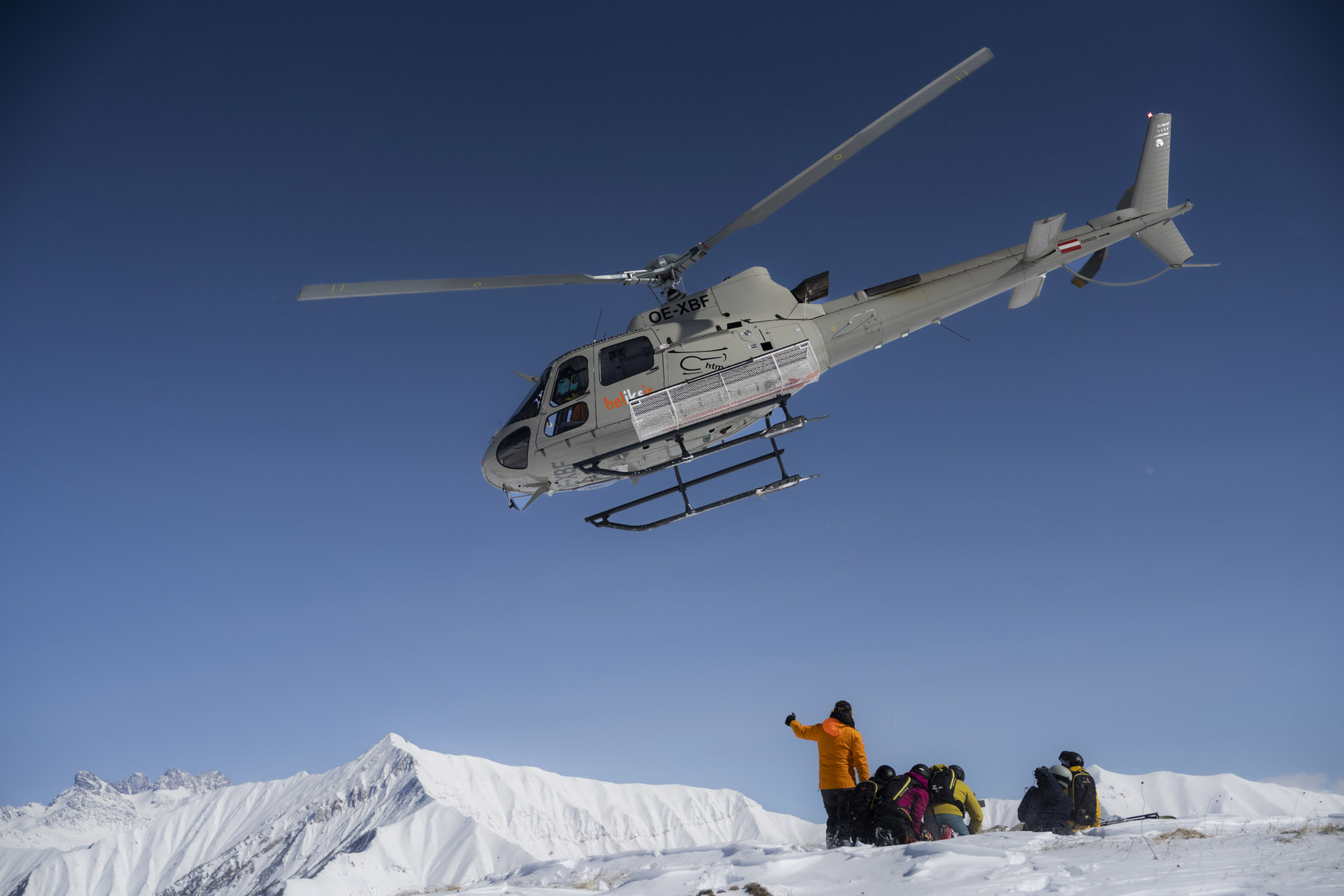 Heli-Skiing